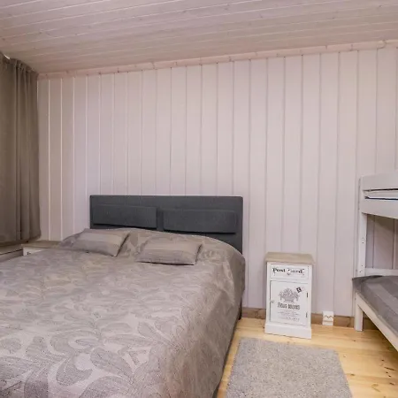 Holiday home Karhunpesae B By Interhome Kotila